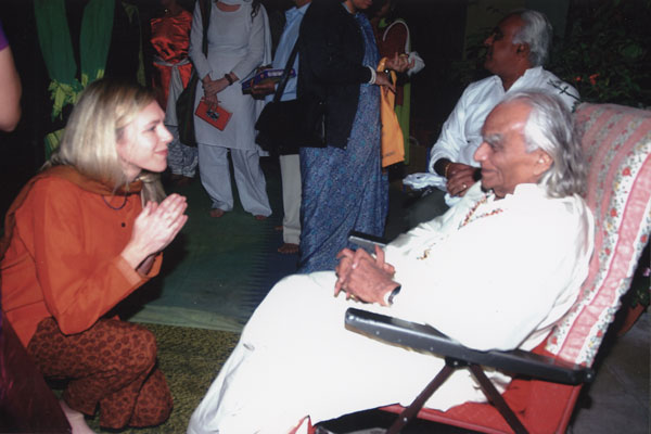 Trishka and BKS Iyengar in Pune